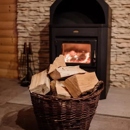 Ranczo Czerwony Mlyn & *