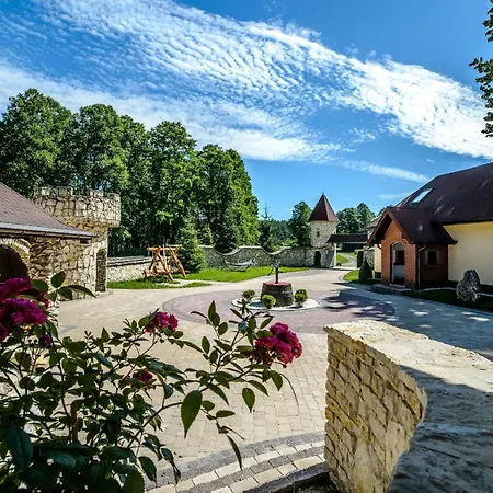 Feriegård Ranczo Czerwony Mlyn & *