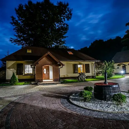 Ranczo Czerwony Mlyn & Feriegård