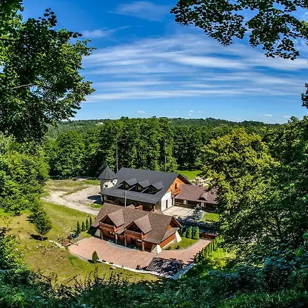 Ranczo Czerwony Mlyn & Κατάλυμα σε φάρμα *