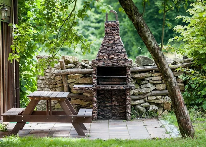 Ranczo Czerwony Mlyn & * Zdow