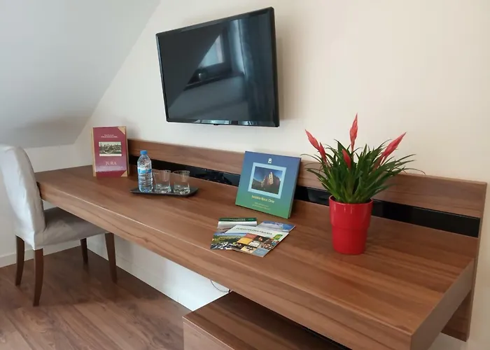 مزرعة للإقامة Ranczo Czerwony Mlyn & *